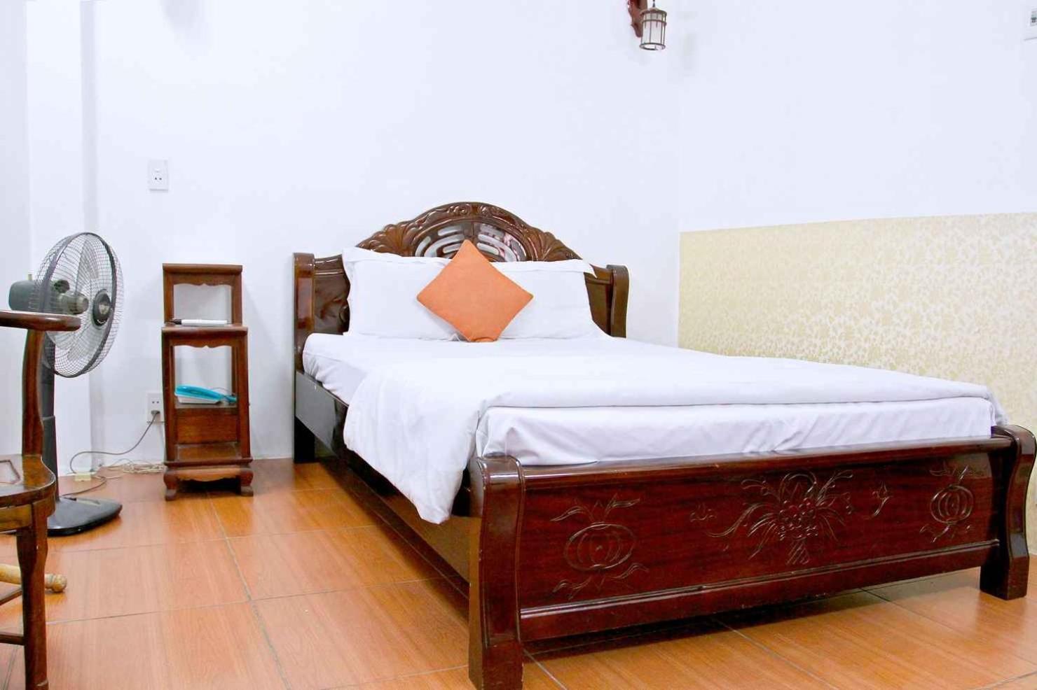 Hoang Cuong Hotel 15 Nguyen Thai Hoc 하노이 외부 사진