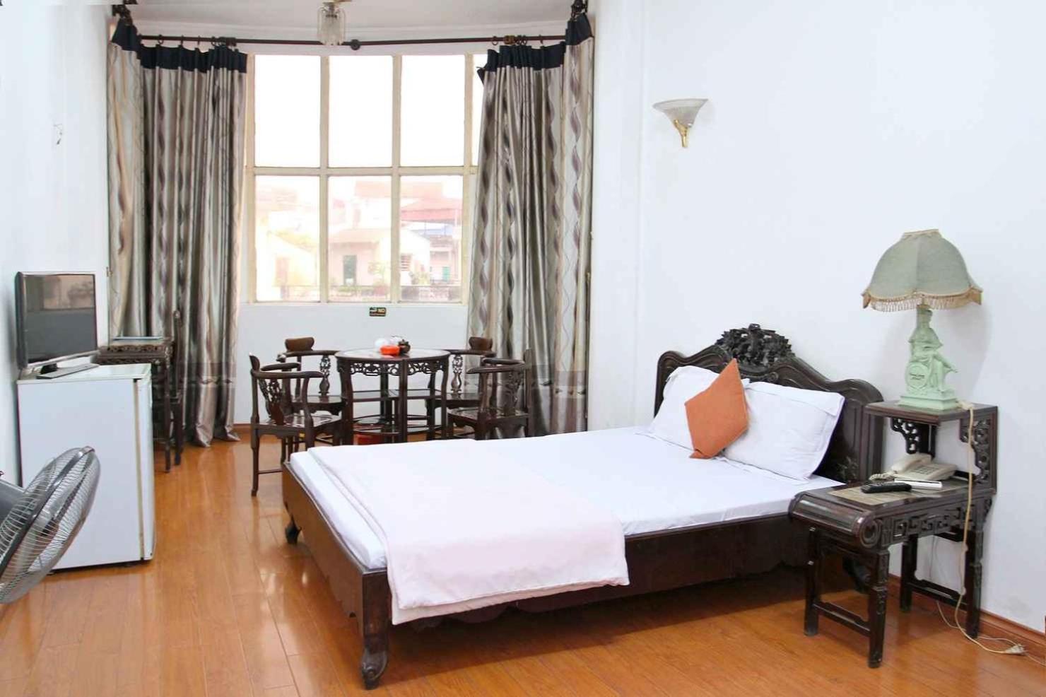 Hoang Cuong Hotel 15 Nguyen Thai Hoc 하노이 외부 사진