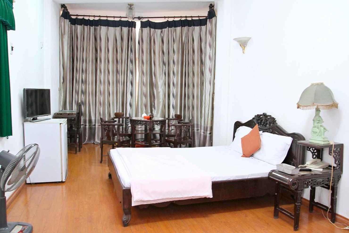 Hoang Cuong Hotel 15 Nguyen Thai Hoc 하노이 외부 사진
